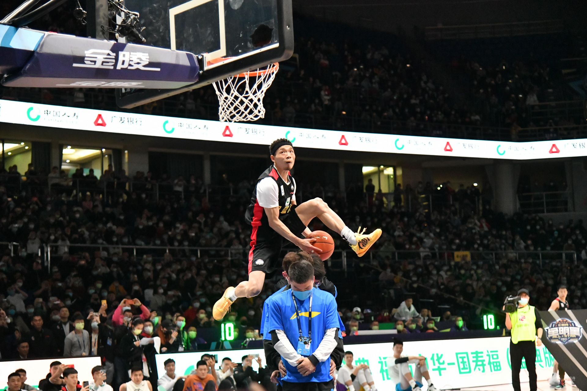 不论对手是 不论对手是